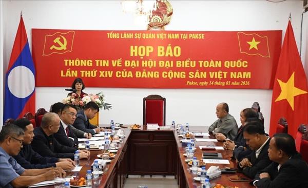 Cultiver les relations damitié Vietnam-Laos