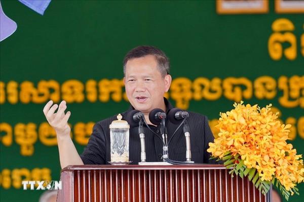 Primer ministro de Camboya declara ofensiva contra las estafas cibernéticas
