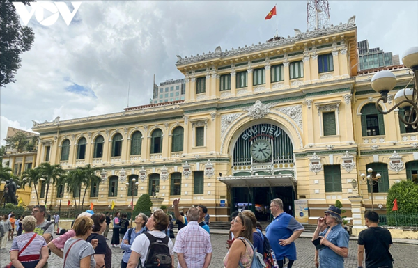 ບັນ​ດາ​ປັດ​ໄຈທີ່​ຊ່ວຍໃຫ້ ຂະ​ແໜງ​ການ​ທ່ອງ​ທ່ຽວ ຫວຽດ​ນາມ​ ມີ​ການ​ເຕີ​ບ​ໂຕ​ຢ່າງ​ກະ​ໂດດ​ຂັ້ນ