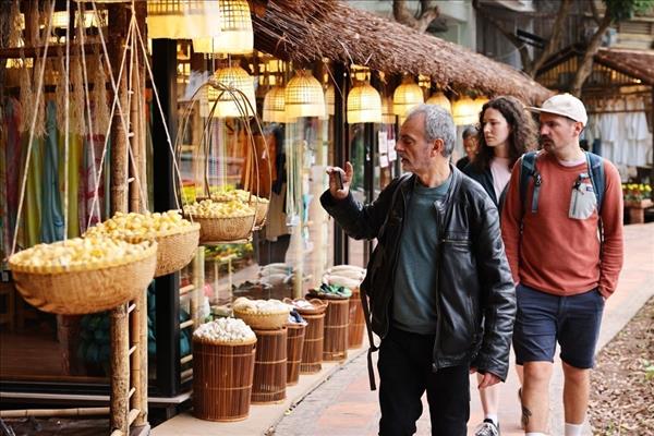 Hanoi gears up for tourism boom during national holidays