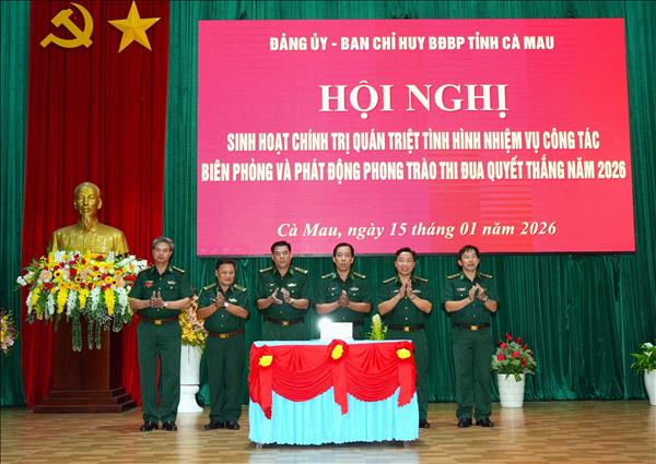 Đấu tranh ngăn chặn tội phạm ở khu vực biên giới biển