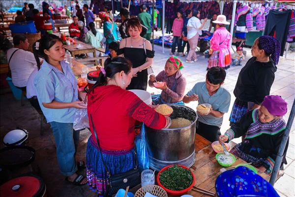 옥수수 쌀국수 – 동반 돌고원에서 탄생한 특별한 맛