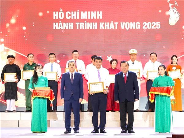 Thủ lĩnh thanh niên năng động, sáng tạo trong kỷ nguyên số