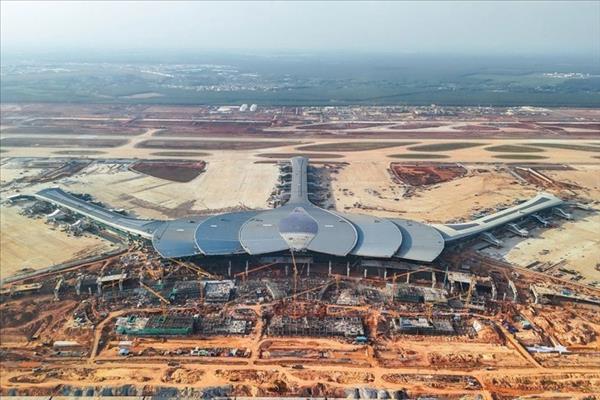 インフラ分野での突破口づくり：2025年のベトナムの足跡と発展への志の結集