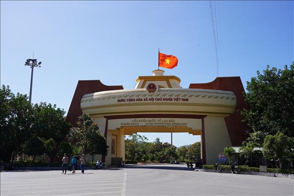 Lao Bao, carrefour stratégique des échanges sur le Corridor Est-Ouest