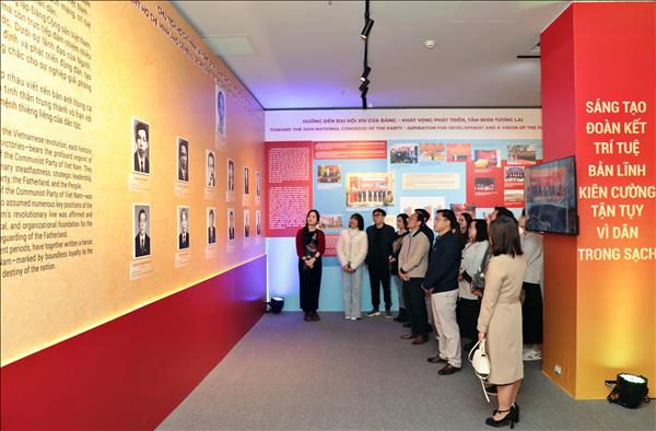 Triển lãm Đảng Cộng sản Việt Nam - Từ Đại hội đến Đại hội