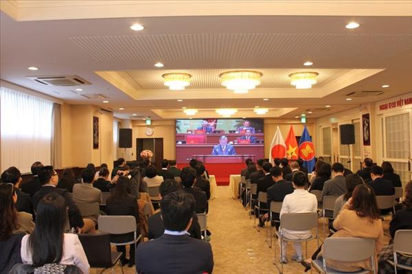 関西ベトナム人協会 第14回ベトナム共産党全国代表大会開会式をテレビ生中継視聴