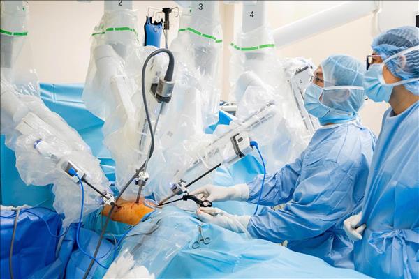 Robot phẫu thuật Da Vinci Xi chính thức vận hành tại Bệnh viện FV