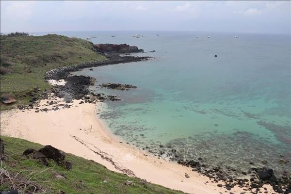 Phu Quy, Nha Trang named among most beautiful destinations along East Sea