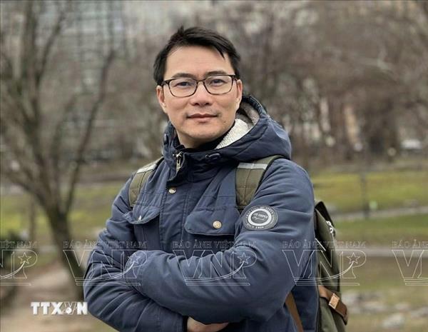 Overseas intellectual hails 14th National Party Congress as Vietnam enters new development phase