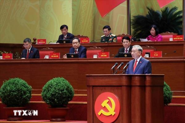 មហាសន្និបាតបក្សលើកទី១៤៖ ប្រព័ន្ធផ្សព្វផ្សាយកម្ពុជាចាប់អារម្មណ៍នឹងគោលដៅកំណើនពីរខ្ទង់របស់វៀតណាម