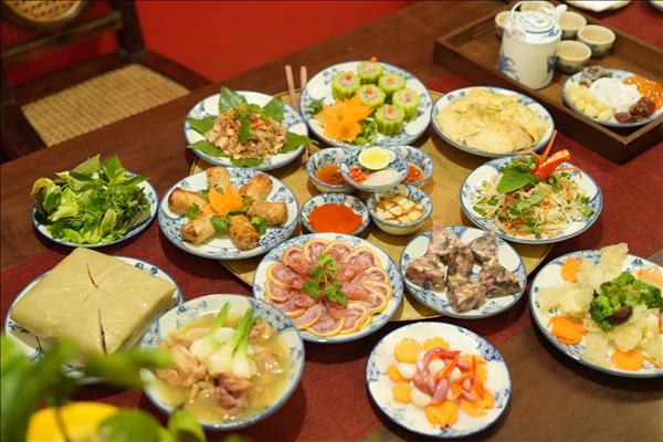 Hương vị mâm cỗ Tết ba miền trong đời sống đương đại