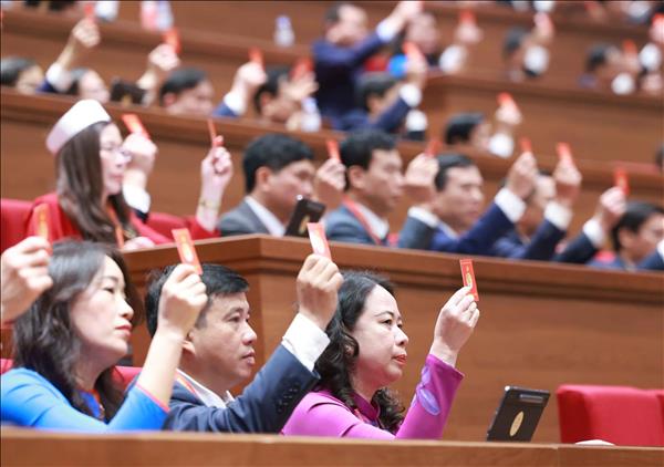 日 정치인, 베트남 공산당의 중요성 강조