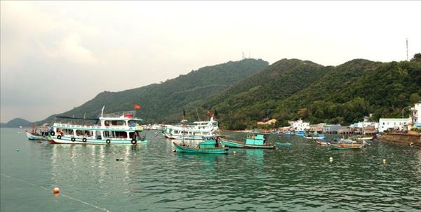 ປະ​ຊາ​ຊົນ​ວິງ​ລອງ ເຊື່ອ​ໝັ້ນກໍ່ກອງ​ປະ​ຊຸມ​ໃຫຍ່​ຄັ້ງ​ທີ XIV ຂອງ​ພັກ​​ຈະຄັດ​ເລືອກເອົາຖັນ​ແຖວ​ພະ​ນັກ​ງານ​ການ​ນຳ​ ມີ​ຄຸນ​ສົມ​ບັດ, ​ຄວາມເກັ່ງ​ກ້າ​ສາ​ມາດ, ສຸດ​ຈິດ​ສຸດ​ໃຈ ແລະ ມີ​ລະ​ດັບ​ຄວາມ​ສາ​ມາດ​ຢ່າງ​ຄົບ​ຖ້ວນ