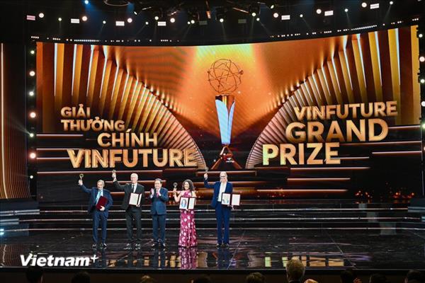 第六届 VinFuture 奖：寻找具有全球影响力的科学解决方案