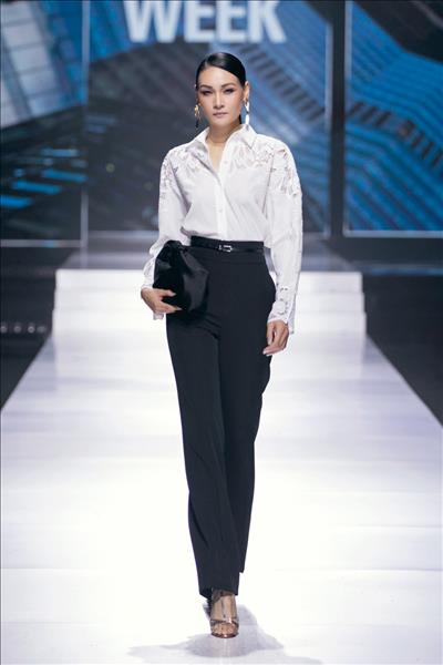 Những món đồ công sở không bao giờ lỗi mốt