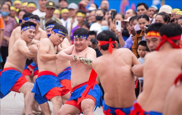 Di sản kéo co: Từ sinh hoạt làng xã đến giao lưu quốc tế