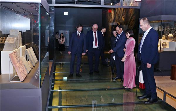 Không gian trưng bày di sản Thăng Long dưới lòng Nhà Quốc hội