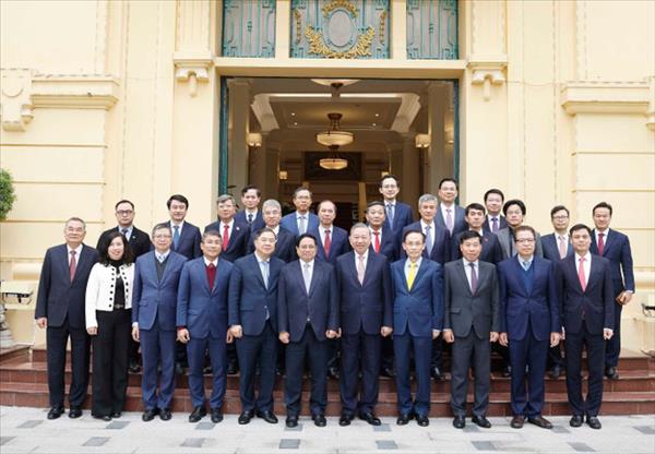 또 럼 당 서기장, 주외 베트남 대사 및 대표부 단장 접견