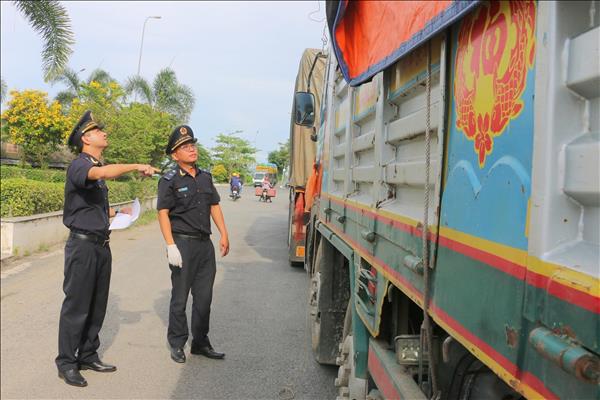 Aduana de Vietnam refuerza combate contra infracciones de propiedad intelectual