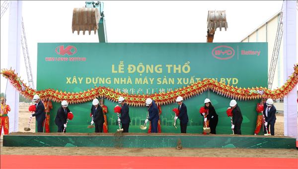 Huế động thổ xây dựng nhà máy sản xuất pin 130 triệu USD