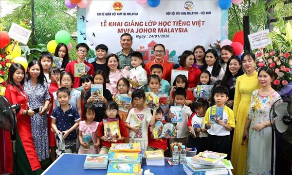 Valoriser la langue vietnamienne : la clé du retour aux racines nationales