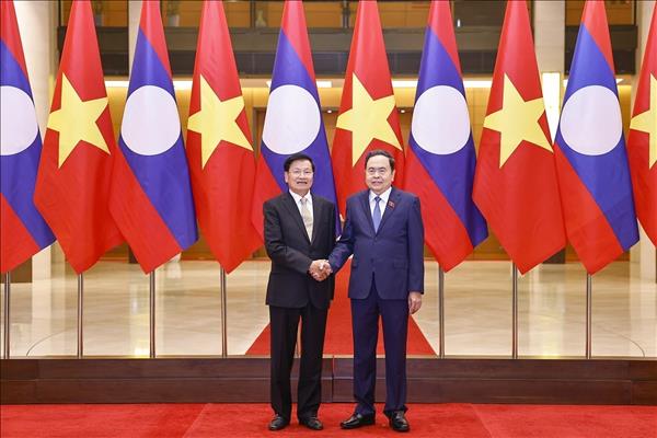 NA leader pledges expanding ties with Lao parliament to new areas