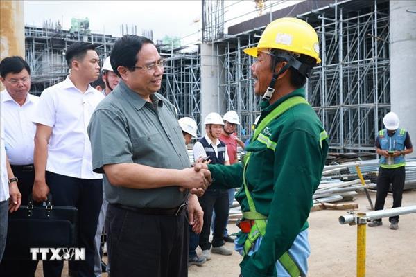 APEC 2027 : Pham Minh Chinh presse la construction des infrastructures à Phu Quoc
