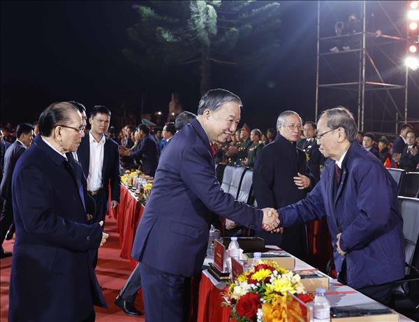 Tổng Bí thư Tô Lâm dự Chương trình cầu truyền hình Hai tay xây dựng một sơn hà