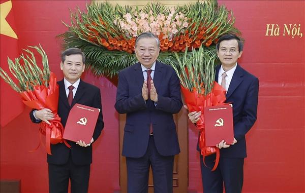 Bộ Chính trị quyết định phân công, bổ nhiệm, chỉ định Trưởng ban Nội chính Trung ương và Giám đốc Học viện Chính trị quốc gia Hồ Chí Minh