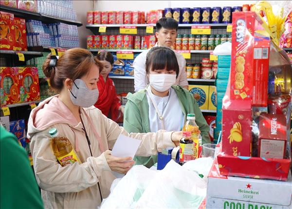 Más de 30 mil trabajadores participan en Tet de Reencuentro en Ciudad Ho Chi Minh
