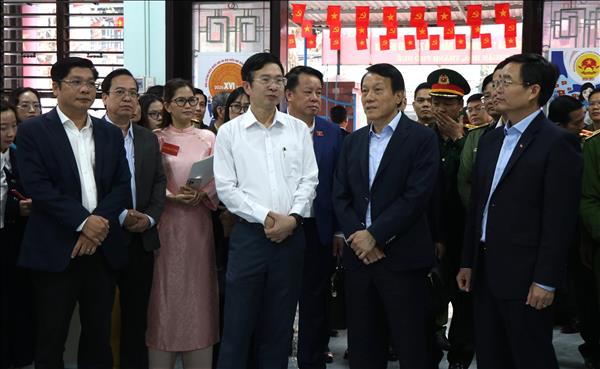 Bầu cử Quốc hội và HĐND: Đại tướng Lương Tam Quang giám sát, kiểm tra tại Huế