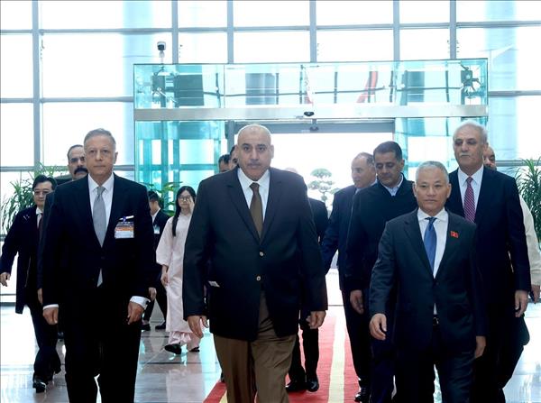 Jordanian House Speaker arrives in Hanoi for official visit to Vietnam