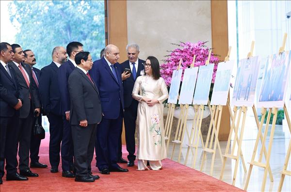 팜밍찡 총리, ‘베트남 공식 방문 요르단 하원의장 접견