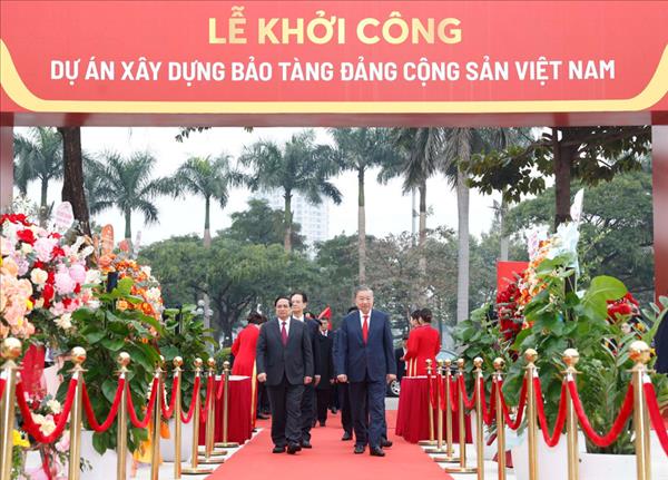 Party leader attends ground-breaking of Communist Party of Vietnam Museum