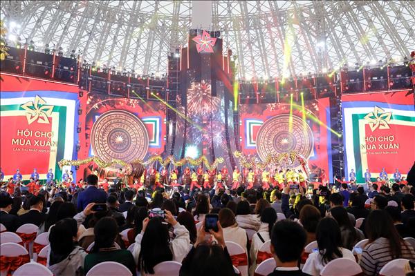 春季フェアで地域農産物・特産品を積極的にPR