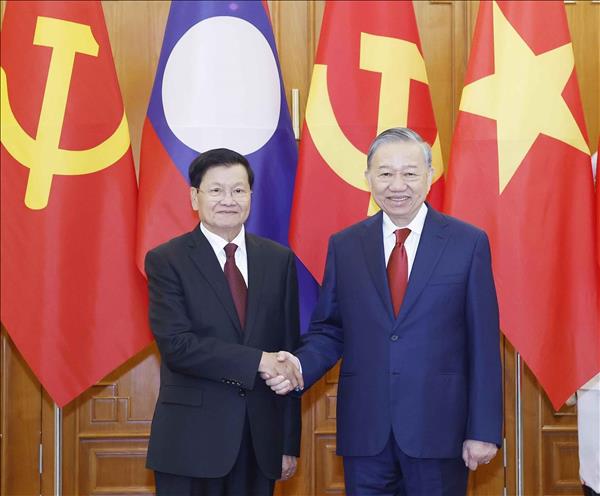 Party leaders visit reaffirms Vietnam – Laos strategic cohesion