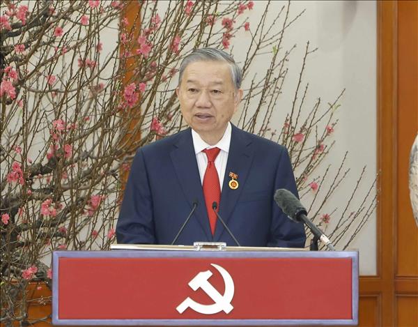 Tổng Bí thư Tô Lâm lên đường thăm cấp Nhà nước tới Lào