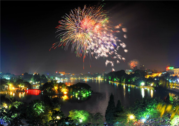 Hanoi celebrará el Tet 2026 con fuegos artificiales desde 34 emplazamientos