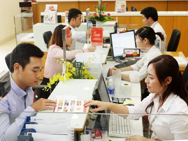 베트남 국가은행, 생산 및 경영 분야로의 자금 집중 지시