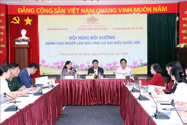 Nâng cao chất lượng đại biểu Quốc hội nữ và dân tộc thiểu số