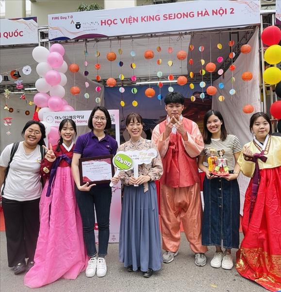 日本と韓国の専門家の視点から見たベトナムのテト