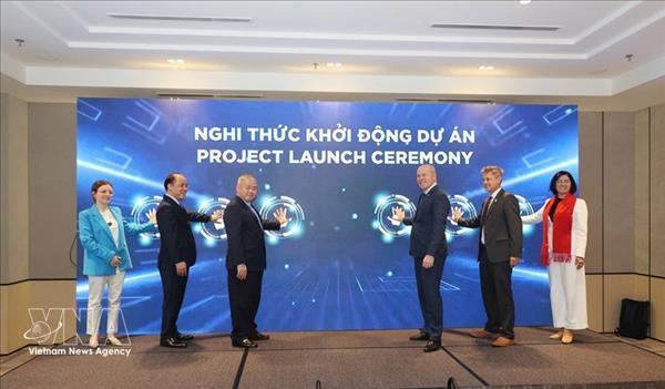 提升越南企业领导力项目启动