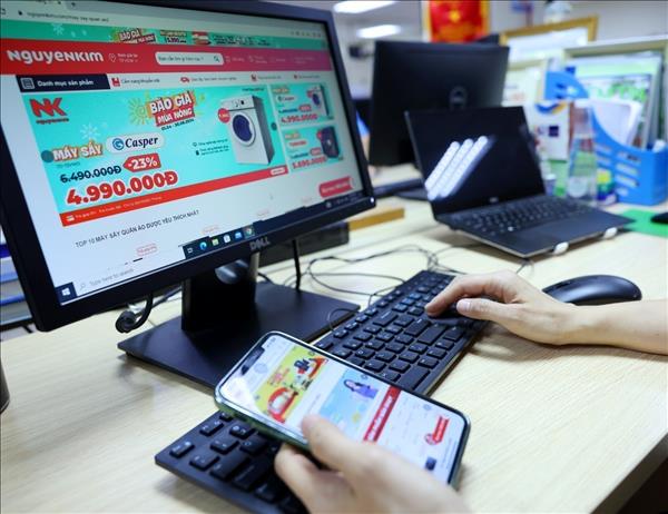 Vietnams e-commerce set for safer, more sustainable growth under new law