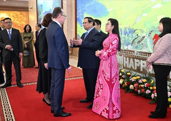 ຫວຽດ​ນາມ ສືບ​ຕໍ່​ຍືດ​ໝັ້ນ​ແນວ​ທາງ​ການ​ຕ່າງ​ປະ​ເທດ​ເອ​ກະ​ລາດ, ເປັນ​ເຈົ້າ​ຕົນ​ເອງ, ຫັນ​ເປັນຫຼາຍ​ຮູບຫຼາຍ​ແບບ, ຫຼາຍ​ຝ່າຍ