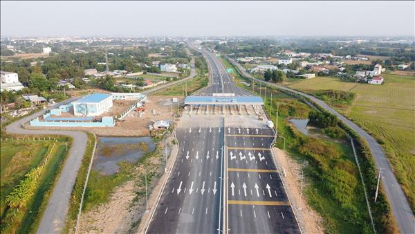 Thi công xuyên Tết đẩy nhanh các công trình, dự án trọng điểm tại TP. Hồ Chí Minh