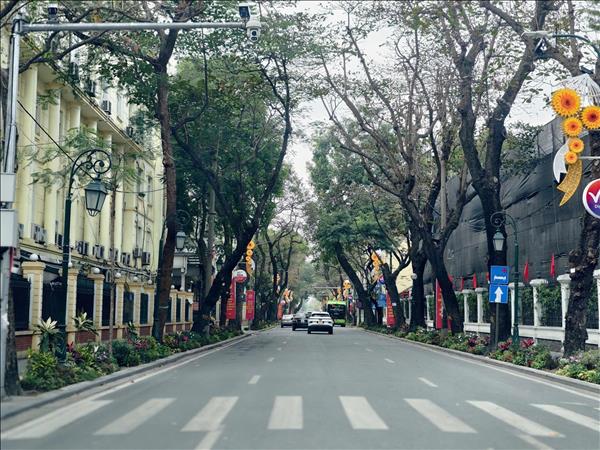 Hà Nội: Giao thông cơ bản thông suốt, an toàn trong ngày thứ 2 kỳ nghỉ Tết