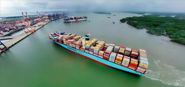 ນະຄອນ ໂຮ່ຈີມິນ ປັບປຸງທີ່ຕັ້ງເປັນສູນສົ່ງອອກໃນໄລຍະໃໝ່