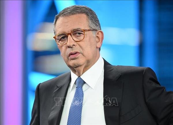 越南国家主席梁强致电祝贺安东尼奥·若泽·塞古罗阁下当选葡萄牙总统