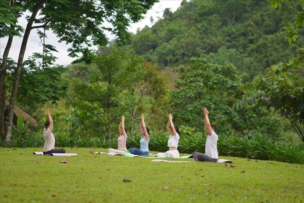 バンバーの滝 ・ 森に眠る詩人、心と体を癒す旅先